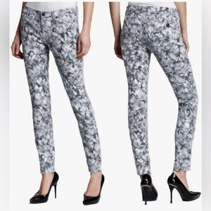 Michael Kors Women's Wildflower Black/Grey Skinny Jeans Size 4 EUC
